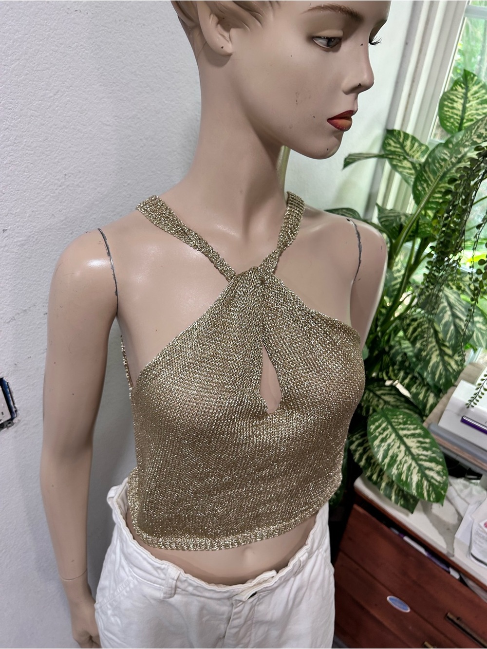 Superdown Gold Halter Knit Crop Top